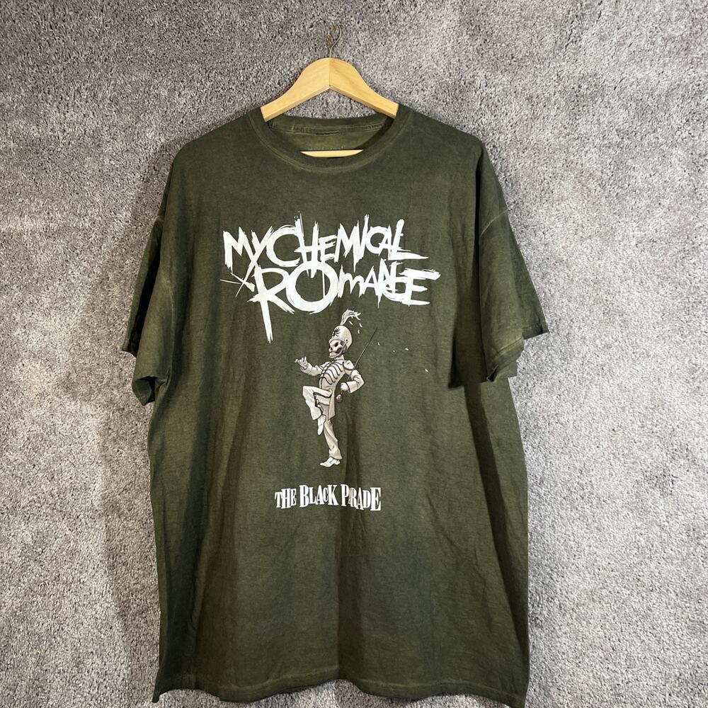 My Chemical Romance The Black Parade T-Shirt Men’s 2XL Green Band Tee Graphic